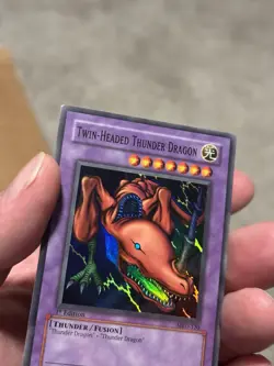 Yugioh Twin-Headed Thunder Dragon MRD-120 Super Rare 1st Ed - Image 3