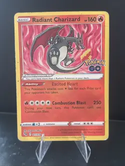 Radiant Charizard 011/078 - Pokemon GO Rare - Pokemon TCG - (HP) - Image 1