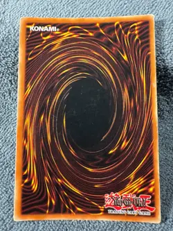 Blue-Eyes White Dragon SDK-001 Yu-Gi-Oh! TCG - Image 2