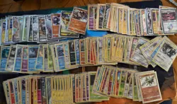 Pokemon TCG Mixed Lot, holos, 150 cards - Image 1