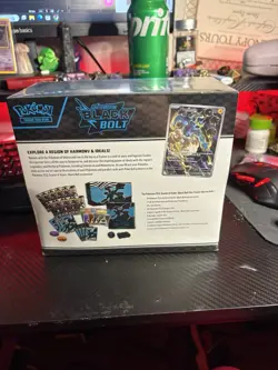 Pokemon TCG Black Bolt Elite Trainer Box Zekrom English Sealed - Image 2