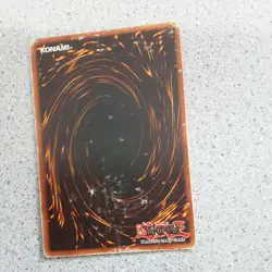 Yugioh Blue-Eyes White Dragon Ultra Rare SDK-001 MP - Image 3