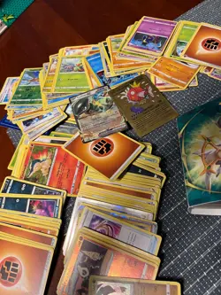 Random Pokemon Cards Lot with small book of cards included - Image 2