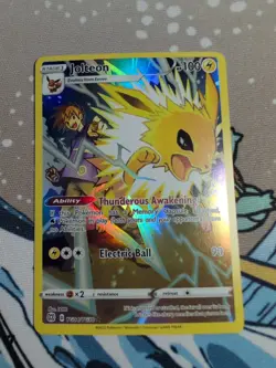 Jolteon TG04/TG30 Pokemon TCG SWSH: Brilliant Stars MP - Image 1