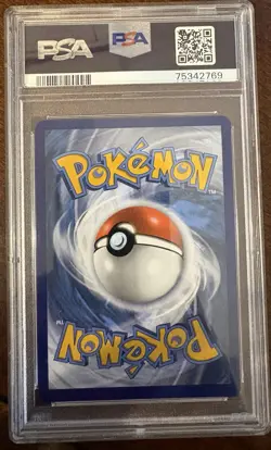 2021 POKEMON SWORD & SHIELD FUSION STRIKE #250 FULL ART/MEW V PSA 9 - Image 2