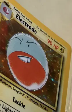 POKEMON Card JUNGLE Electrode #2/64 Black Star Rare Holo Holofoil ERROR NO STAMP - Image 4