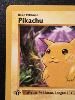 1st Edition Shadowless Pikachu 58/102 Base Set Pokemon Card Rare MP - Image 3