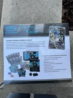 Pokemon TCG Scarlet & Violet Black Bolt Elite Trainer Box ETB New Sealed - Image 3