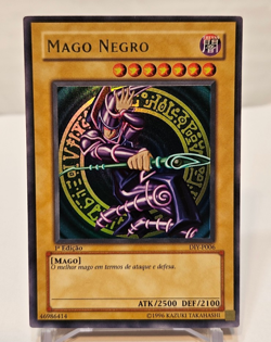 Dark Magician DIY-P006 Ultra Rare 1st Edition PORTUGESE Yugioh 921 - Image 1