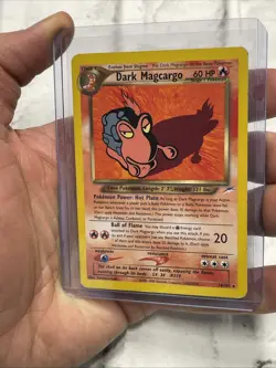 Pokemon TCG Dark Magcargo 18/105 Neo Destiny Rare MP Vintage Vtg Pokemon Card - Image 2