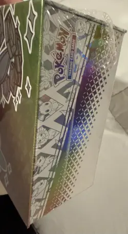 Pokemon TCG: Scarlet & Violet - Prismatic Evolutions Super Premium Collection - Image 2