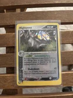 Pokemon TCG Ex Ruby & Sapphire Mightyena Holo Rare 10/109 LP/MP - Image 1