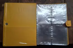Pokemon - 4-Pocket Portfolio Binder - Bulbasaur - 1st Generation - Image 3