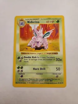 Pokemon Nidorino Base Set 037/102 Shadowless Regular Card - Image 1