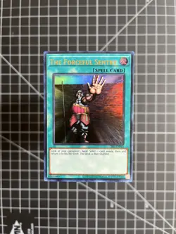 YuGiOh! The Forceful Sentry SRL-EN045 Ultra Rare 25th Anniversary Unlimited Mint - Image 1