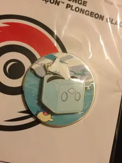 Eiscue Icy Plunge Pin Badge Pokemon Centre 2022 Metal Spinning Scenes NEW - Image 3