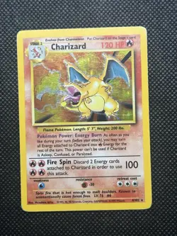 Pokemon Charizard 120 HP Base Set Holo Rare 004/102 English Trading Card - Image 1