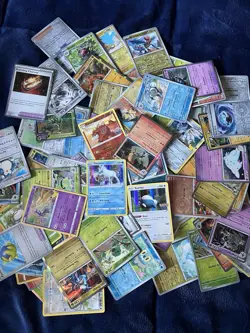 Pokemon Bulk Lot 170+ Holos, 500+ Non Holos. Almost 700 Cards Total. All NM - Image 1