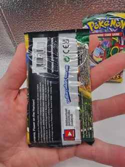 Pokemon TCG 2-Pack Lot Evolving Skies Sealed Single Booster Packs - Image 2