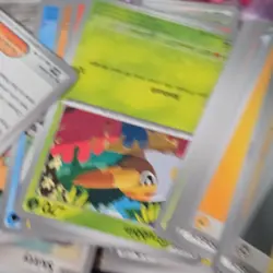 ✨ 4LB Pokemon Card lot mixed Sets ✨ - Image 3