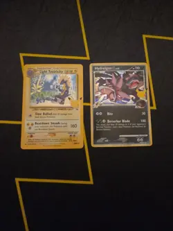 Light Toxtricity SWSH137 SWSH: Sword & Shield Promo Cards (Hydreigon Included) - Image 1