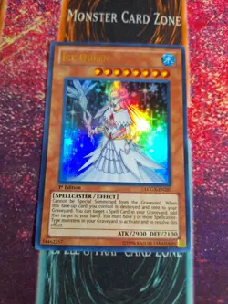 Yu-Gi-Oh! Ice Queen LCGX-EN207 Ultra Rare 1st Edition Near Mint - Image 1