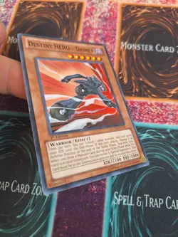 Yu-Gi-Oh! Destiny Hero - Dasher LCGX-EN017 Common 1st Edition Near Mint - Image 2