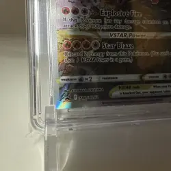 CGC 10 - CHARIZARD VSTAR - SWSH262 ULTRA-PREMIUM COLLECTION POKEMON - Image 3