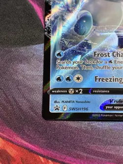 Glaceon V SWSH196 SWSH: Sword & Shield Promo Pokemon Card - Image 5