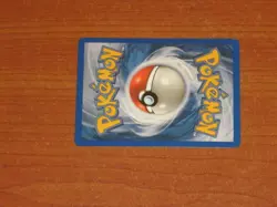 Pokemon Gaming Card: BEEDRILL #1/112 Holofoil EX Fire Red / Leaf Green 2004 WOTC - Image 2