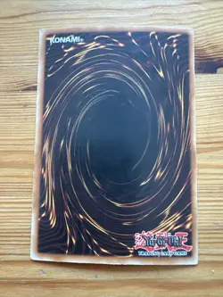 Dark Magician SDY-E005 Ultra Rare VLP Yugioh - Image 2
