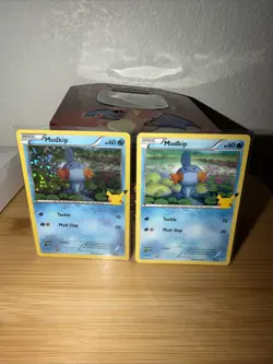 Mudkip 19/25 2021 McDonalds 25th Anniversary Pokemon Error Holo-bleed & Non LOT - Image 1