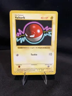 Shadowless Voltorb 67/102 Base Set Rare Vintage Pokemon Card - NM - Image 1