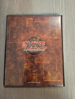 Konami Official Yugioh Yugi and Dark Magician 4 Pocket Trading Card Binder - Image 2