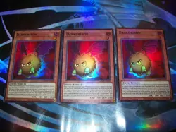 3x Darkuriboh 1st Edition Super Rare MZMU-EN050 Yu-Gi-Oh! - Image 1