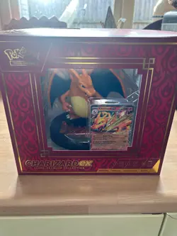 Pokemon TCG Charizard EX Super Premium Collection New & Sealed FAST DISPATCH! - Image 2