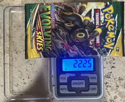 Evolving Skies Heavy Booster Pack - 22.25 g - Pokemon TCG - Image 1