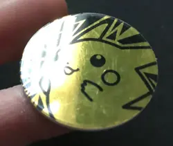 Pikachu Pokemon Coin Wizards 2000 Yellow Original WOTC Of The Coast RARE - Image 4