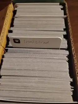 Magic: The Gathering Mixed Card Lot w/ Storage box - Image 4