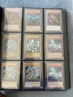 Yu-Gi-Oh! TCG 99 Card Lot (Holos, Alt arts, Vintage And More! ( Read Below) - Image 2
