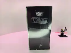 Pokemon TCG Sword & Shield Evolving Skies Elite Trainer Box ETB SEALED - Image 5