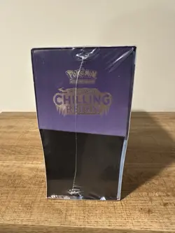 Pokemon TCG Sword & Shield Chilling Reign Elite Trainer Box - Image 4