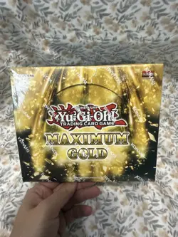 YuGiOh Maximum Gold Sealed Display Box (5 mini Boxes) 4 Packs Per Mini Box - Image 1