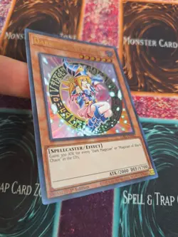 Yu-Gi-Oh! Dark Magician Girl LDS3-EN082 Ultra Rare 1st Edition Near Mint - Image 2