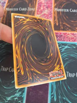 Yu-Gi-Oh! Dark Magician Girl LDS3-EN082 Ultra Rare 1st Edition Near Mint - Image 4