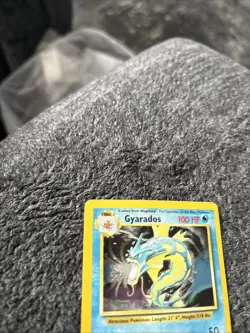 Pokemon TCG Gyarados Holo Rare Unlimited Base Set 6/102 HP - Image 3