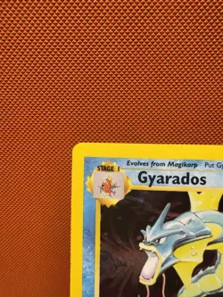 Gyarados 6/102 Holo Rare Pokemon 1999 Unlimited Base Set HP - Image 2