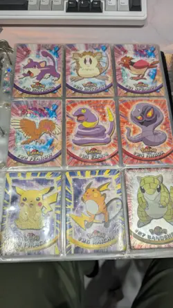Pokemon 210+ Topps Collection -Full Series 1 & 2 - Series 3 - Charmander Binder - Image 5