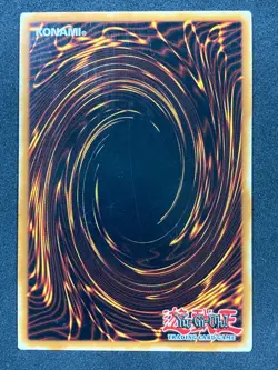 YuGiOh Jar of Greed Rare Dark Beginning 1 DB1-EN242 MP - Image 2