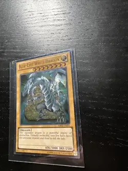 Blue-Eyes White Dragon YSKR-EN001 Holo Ultra Rare - Image 3